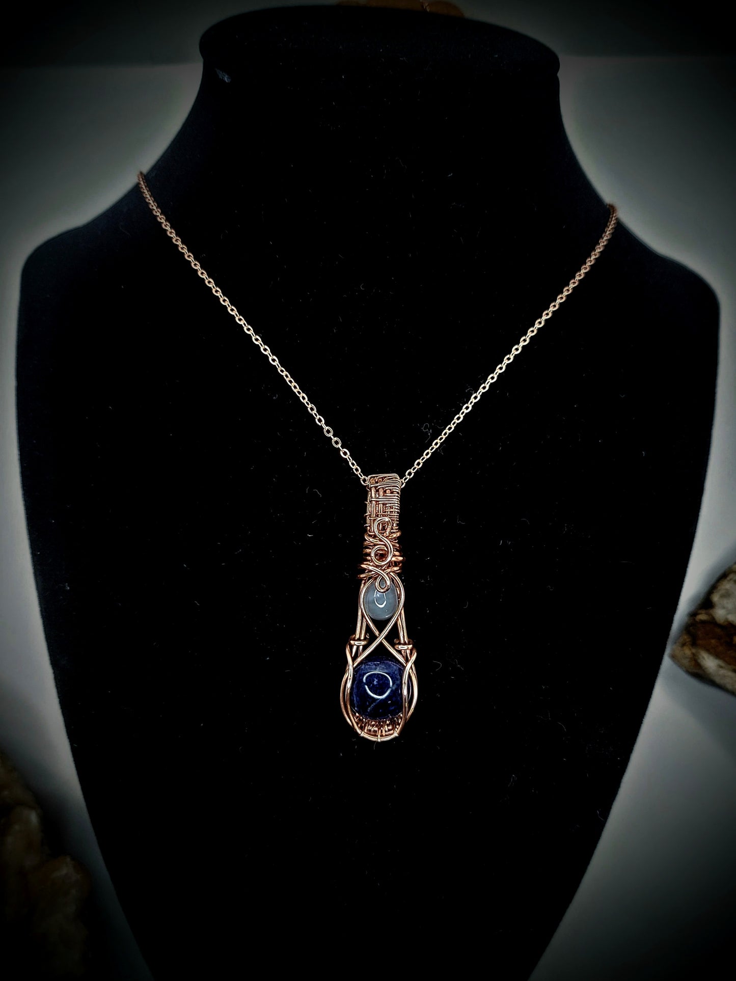 Lapis Lazuli & Moonstone pendant