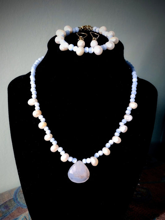 Pearl & Angelite set